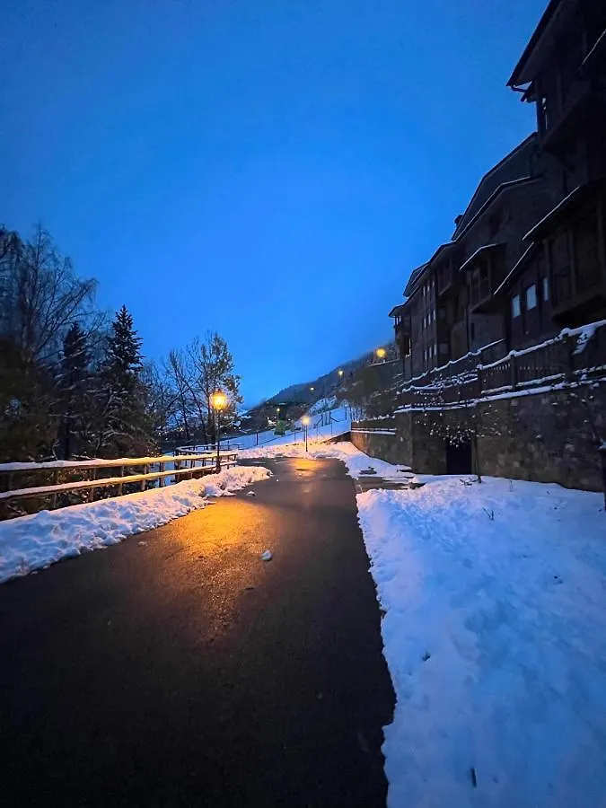 S Valle De Incles- Grandvalira Free Parking カニーリョ アパート